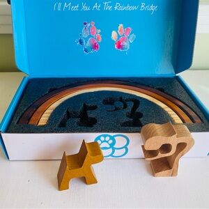 New in Box Wood Figure🌈”Rainbow Bridge” Tribute for Losing a 🐶;a perfect gift.